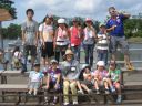 大沼公園で記念撮影